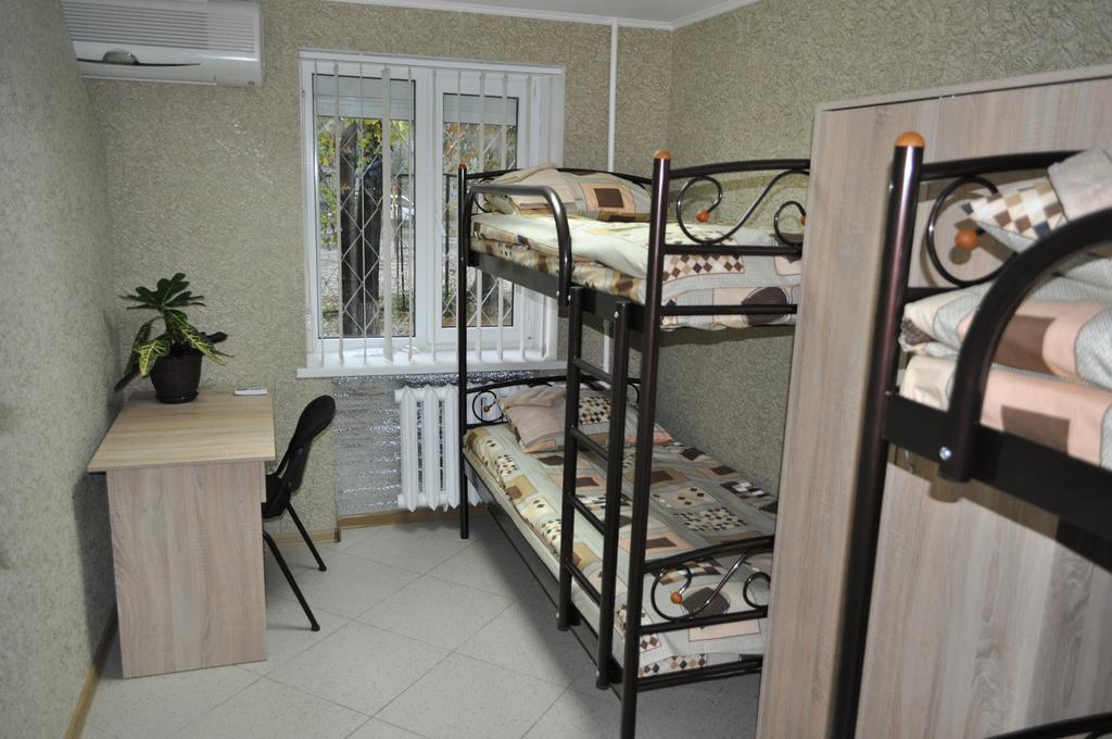 Hostel Bayit Kremenchuk Exterior photo